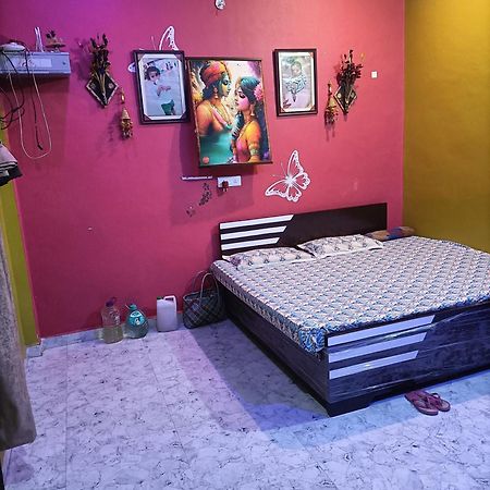 Hotel Shri Ram Sharnam Ayodhya Esterno foto
